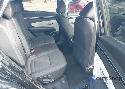 2022 Hyundai Tucson Sel z USA, uszkodzony, nr VIN 5NMJBCAE3NH135975